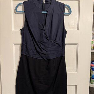 Tahari Business Dress size small Navy